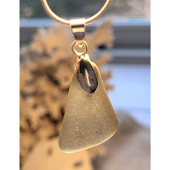 Rare Dark Gray Authentic Genuine Sea Glass Necklace Sterling Silver - Picture 1 of 5